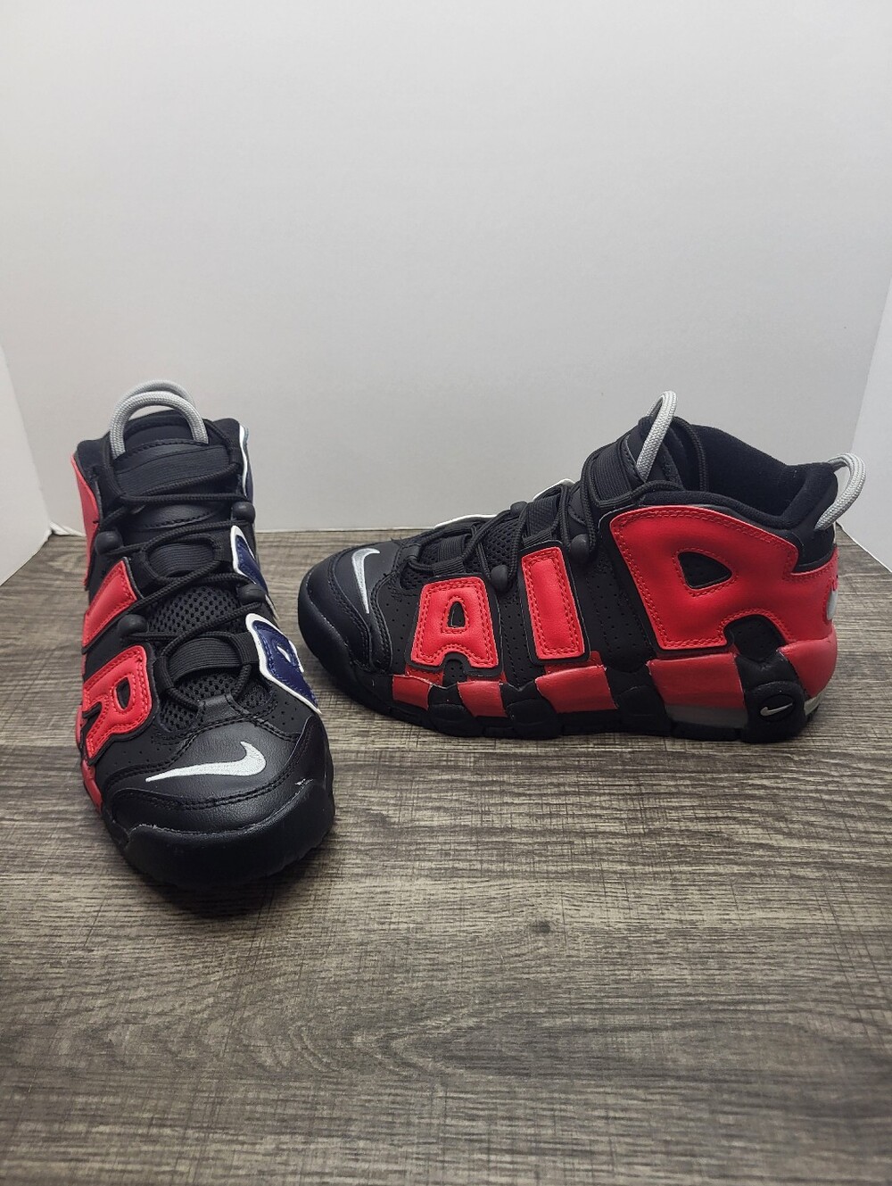 Nike Air More Uptempo Boys Sneakers Black Red Blue DM0017-001 Size 5Y